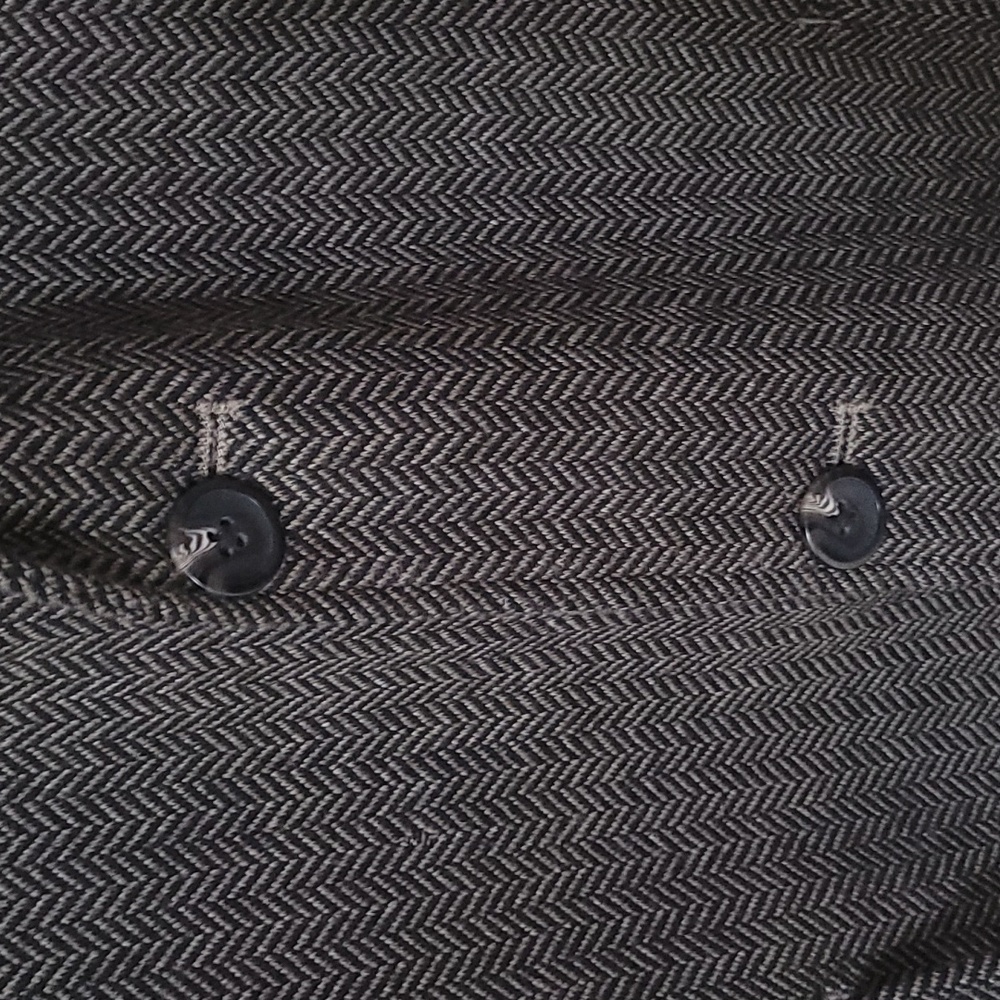 Jacket - Picture 2 of 10